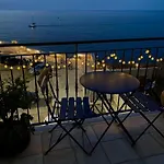 Vista Blu 4*