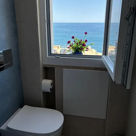 Vista Blu 4*